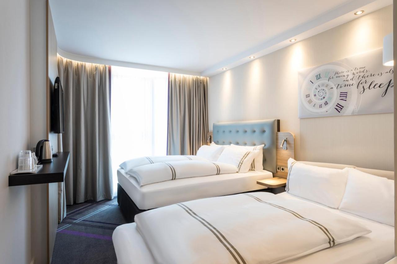 Premier Inn Freiburg City Sued Екстериор снимка