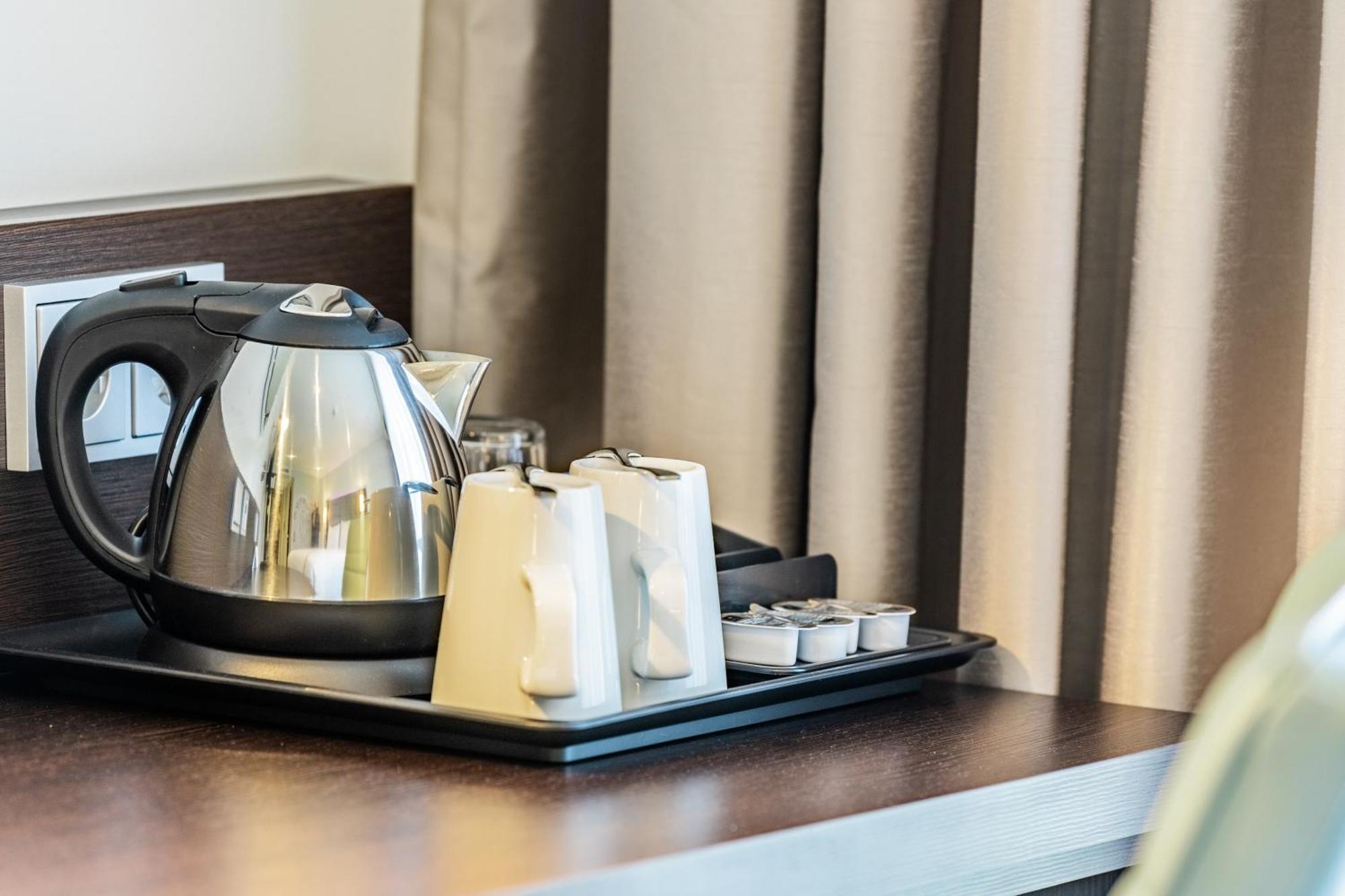 Premier Inn Freiburg City Sued Екстериор снимка